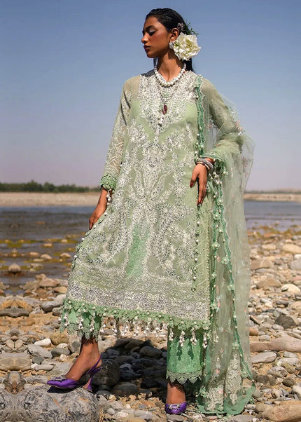 SANA SAFINAZ - Luxury Lawn Collection