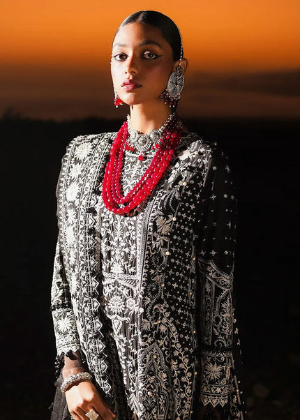 SANA SAFINAZ - Luxury Lawn Collection