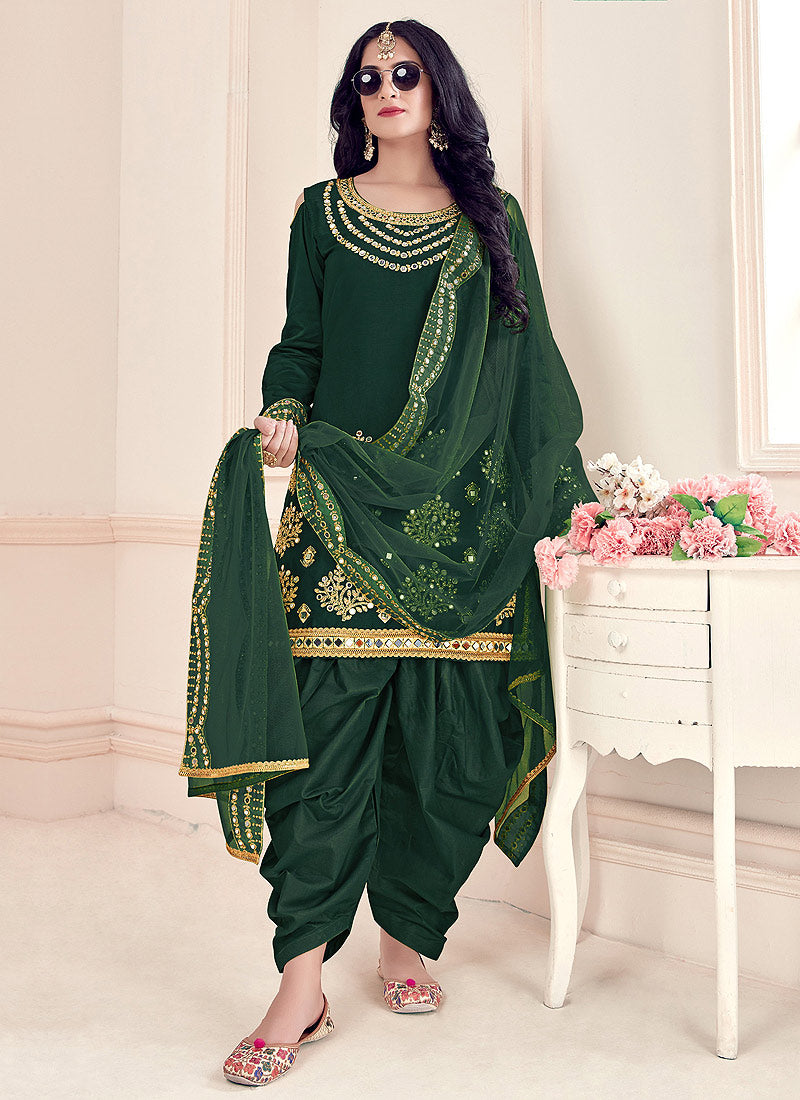 Green and Gold Embroidered Punjabi Suit FALAKENOOR Green and Gold Embroidered Punjabi Suit FALAKENOOR