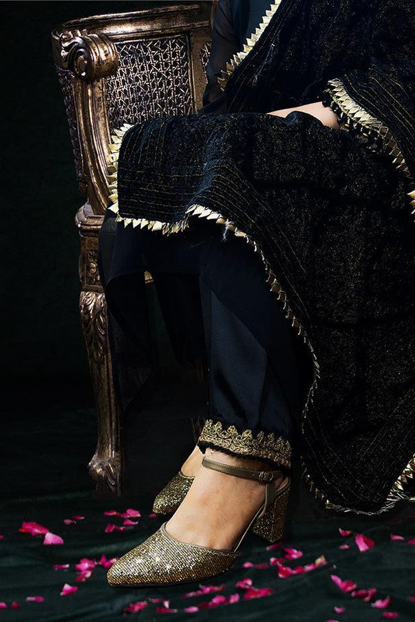 Velvet Hand Embroidered P-246