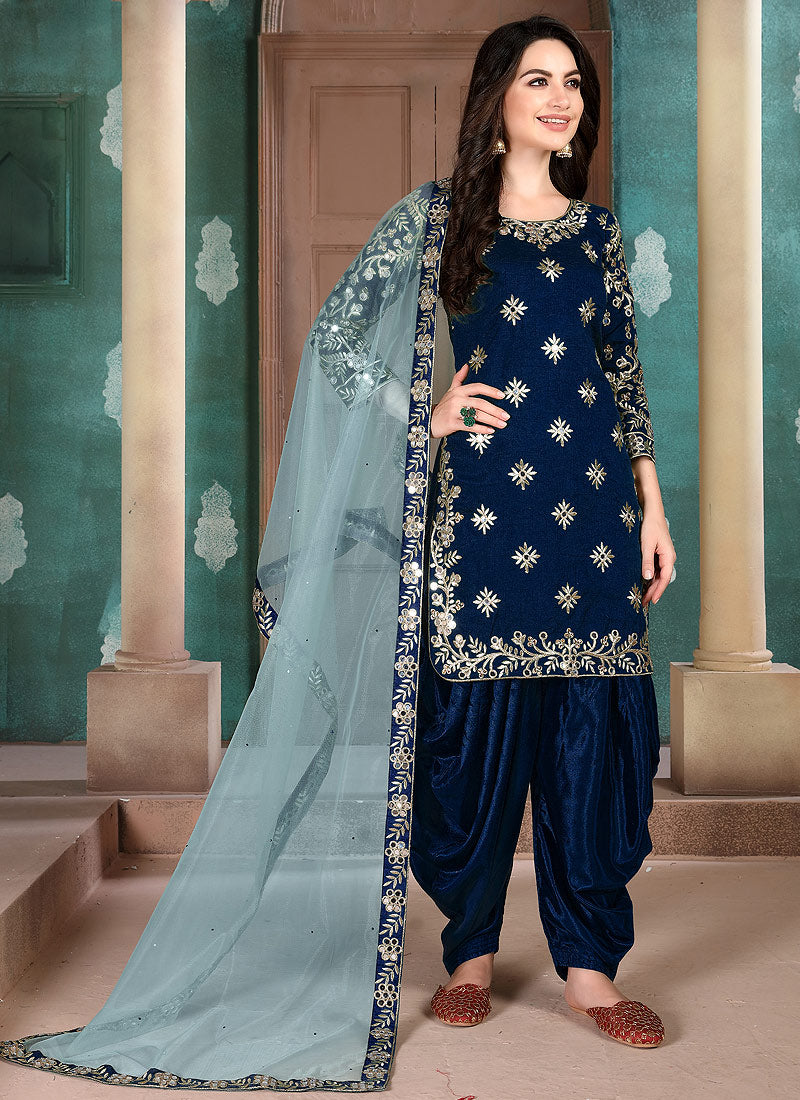 Blue Embroidered Punjabi Suit FALAKENOOR Blue Embroidered Punjabi Suit FALAKENOOR