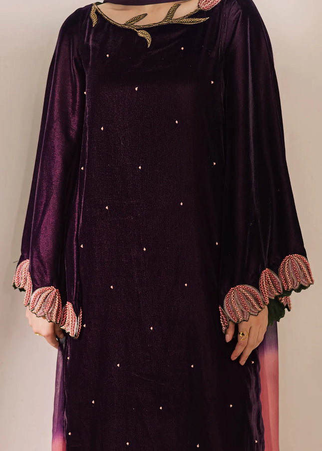 Vanya | Velvet Muse - KV-59