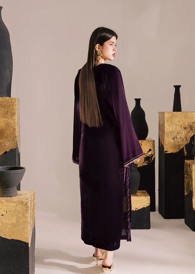 Vanya | Velvet Muse - KV-63