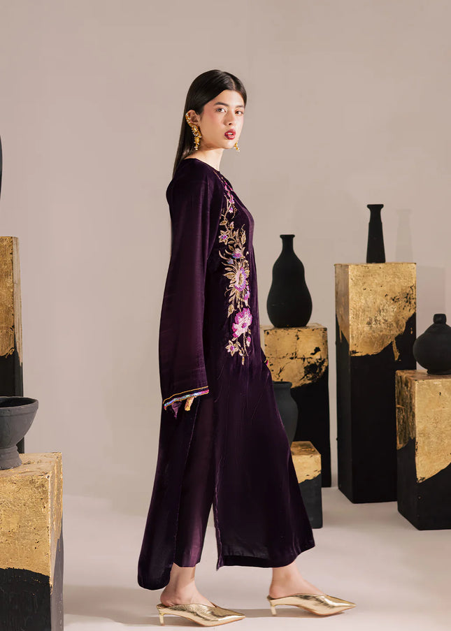 Vanya | Velvet Muse - KV-63