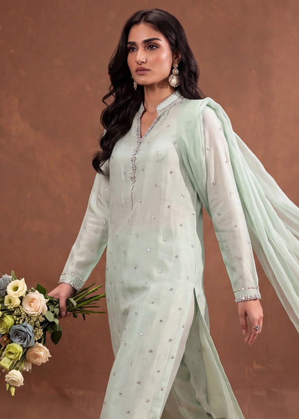 Amber Imran | Lumiere - Veris